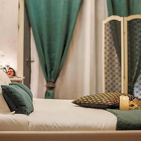 Bed & Breakfast Plgfe - Epicurooms - Romantiques 5 Etoiles Gallargues-le-Montueux