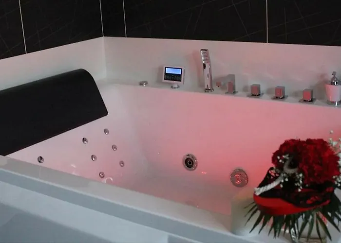 Plgfe - Maison d'hôtes EPICUROOMS - Suites romantiques 5 étoiles Gallargues-le-Montueux