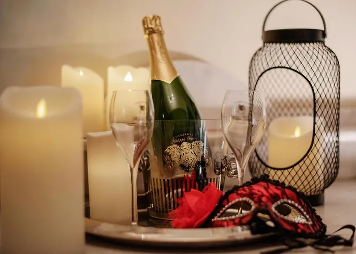 Bed & Breakfast Plgfe - Maison d'hôtes EPICUROOMS - Suites romantiques 5 étoiles 4*