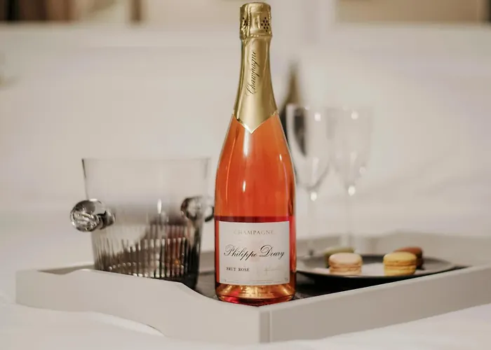 Plgfe - Maison d'hôtes EPICUROOMS - Suites romantiques 5 étoiles Bed & Breakfast Gallargues-le-Montueux